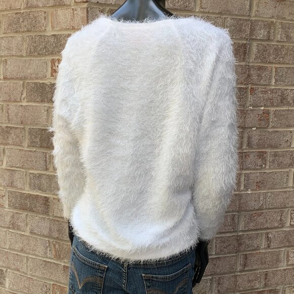 Jennifer Lopez V-Neck Eyelash Sweater Sz S - Picture 7 of 9